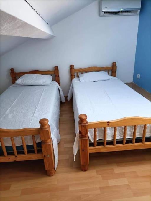 Le 7 Apartment *